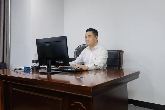 基層職工熱議黨的二十大系列報道（三） ：愛崗敬業(yè)、無私奉獻，在公司高質(zhì)量發(fā)展中拼搏奮斗
